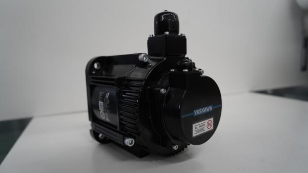 OREE LASER EH3015 3000W Raycus  Серводвигатель YASKAWA (Япония) 