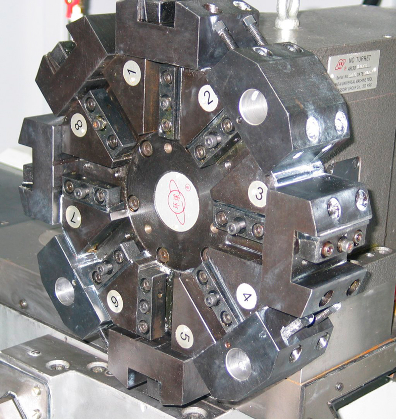 IRONMAC IT-560  Горизонтальная револьверная головка  Горизонтальная револьверная головка на 8 позиций 
