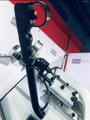 IRONMAC CUT-250F Euro Type  Рычаг опускания пильной рамы с кнопкой  Необходим при ручном режиме работы для опускания пильной рамы 